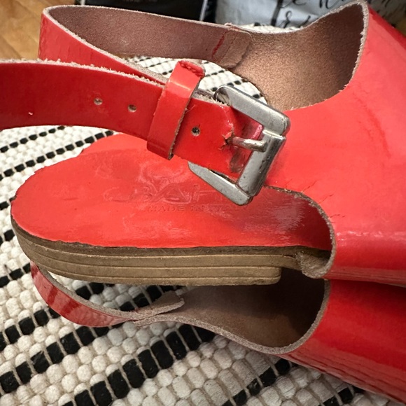 Sandals - Picture 6 of 12